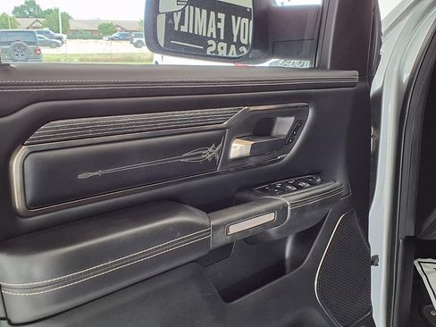 Used 2019 RAM 1500 Limited w/ Advanced Safety Group AWD/4WD image 4