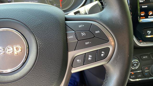 Certified 2021 Jeep Cherokee Limited w/ Elite Package AWD/4WD image 15