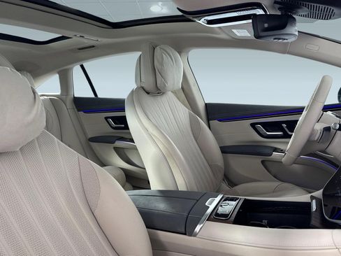 Certified 2023 Mercedes-Benz EQS 580 4MATIC Sedan image 33