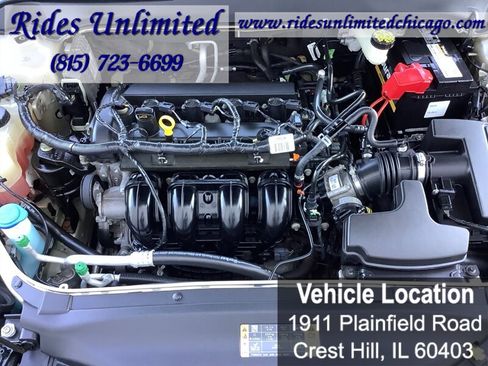 Used 2017 Ford Fusion SE FWD image 26
