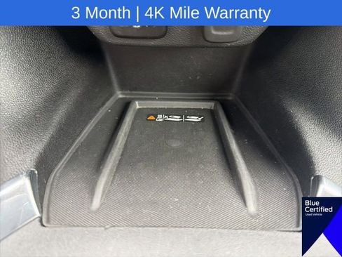 Used 2023 Chevrolet Traverse LT AWD/4WD image 36