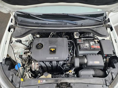 Used 2018 Hyundai Elantra Value Edition image 15