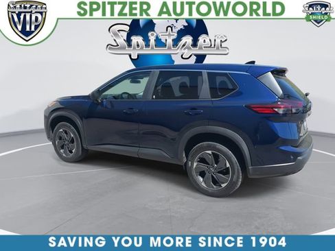 Used 2025 Nissan Rogue SV AWD/4WD image 7