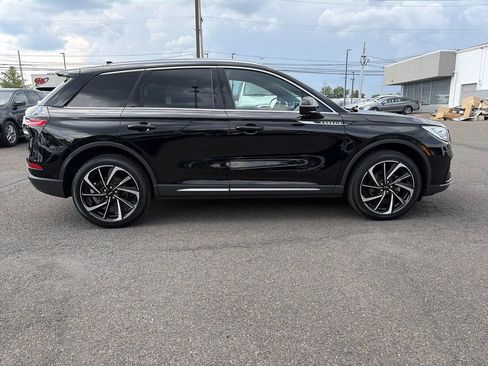 Certified 2023 Lincoln Corsair Reserve w/ Equipment Group 202A AWD/4WD image 10