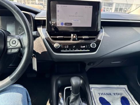 Used 2025 Toyota Corolla LE FWD image 19