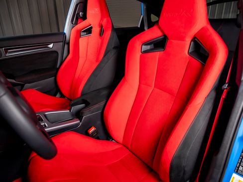 Used 2025 Honda Civic Type R image 5