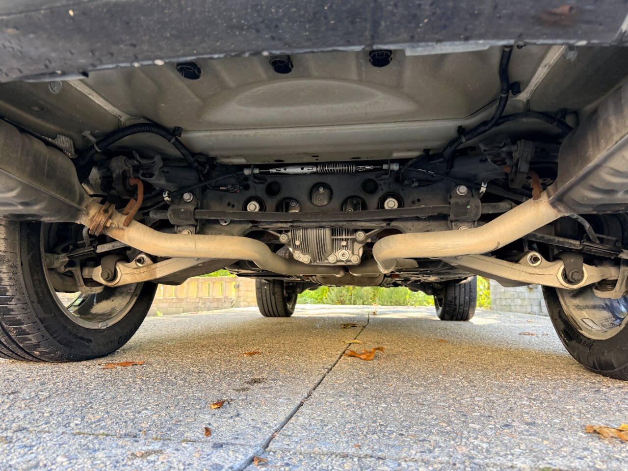 Used 2015 Jeep Grand Cherokee Overland AWD/4WD image 19