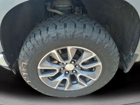Used 2021 Chevrolet Silverado 1500 LT w/ Texas Edition Plus AWD/4WD image 9
