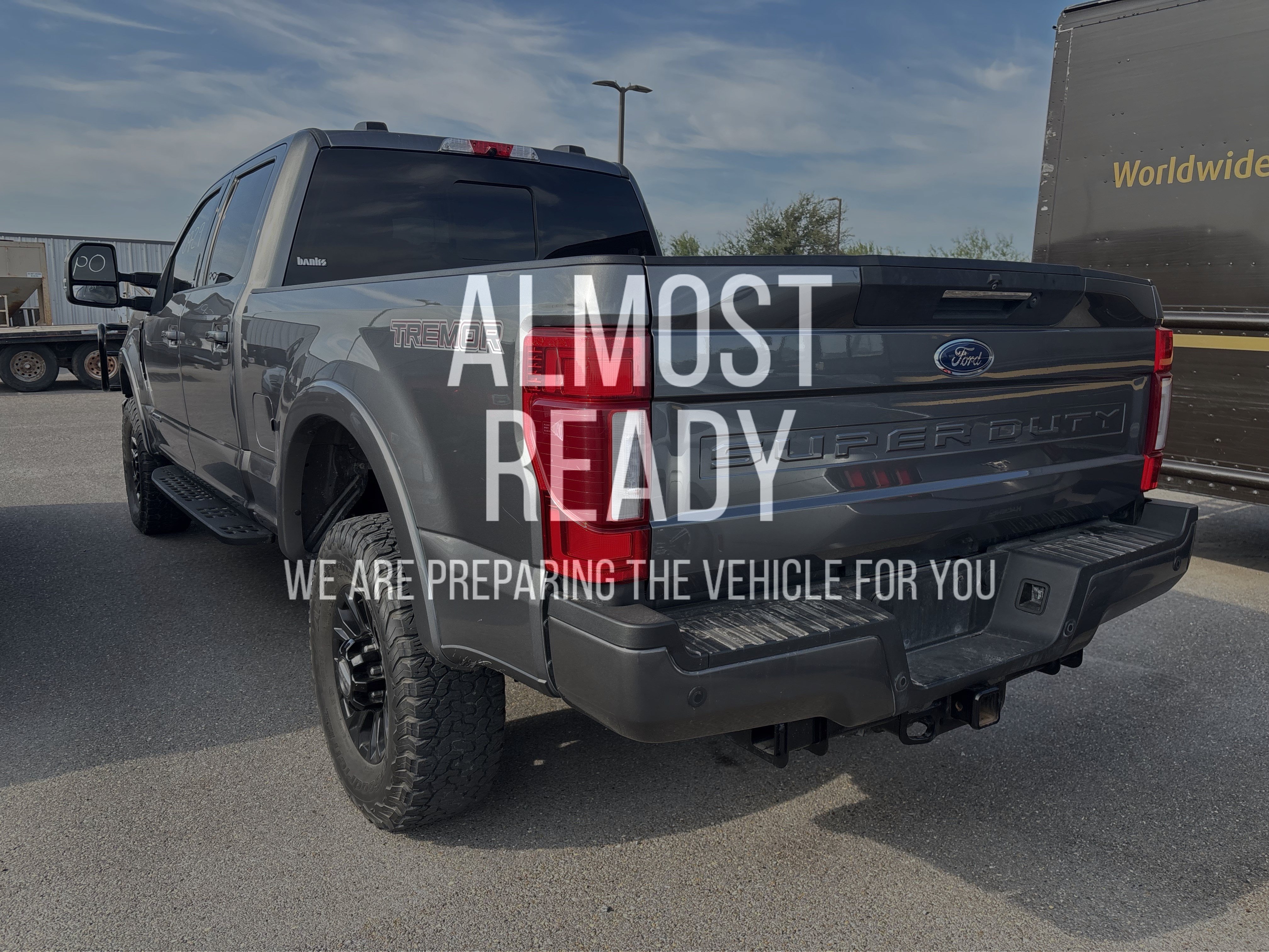 Used 2022 Ford F250 Lariat w/ Tremor Off-Road Package AWD/4WD image 3