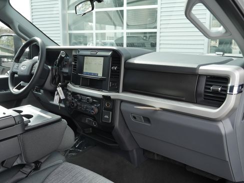 New 2026 Ford F350 XLT w/ 360-Degree Camera Package image 27