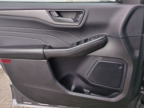 Used 2024 Ford Escape Active image 29