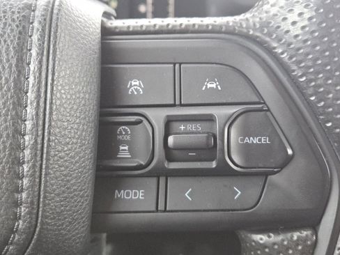 Used 2024 Toyota Tacoma SR5 image 9