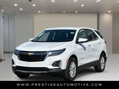 Used 2024 Chevrolet Equinox LT w/ LPO, Floor Liner Package FWD image 1
