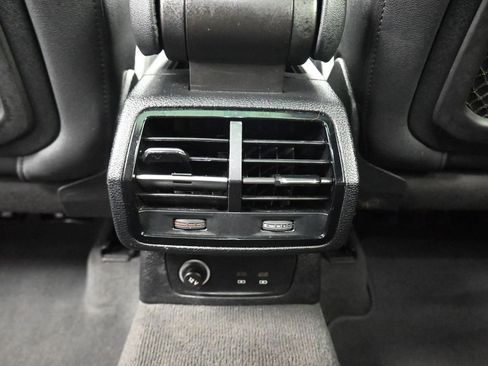 Used 2023 Audi Q3 2.0T Premium AWD/4WD image 35