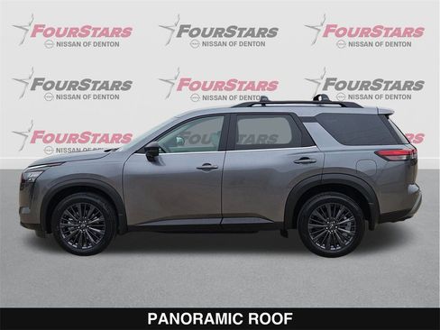 New 2026 Nissan Pathfinder SL image 8