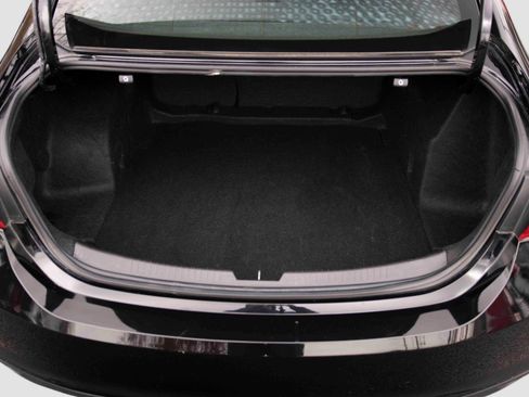 Used 2023 Chevrolet Malibu LT image 21