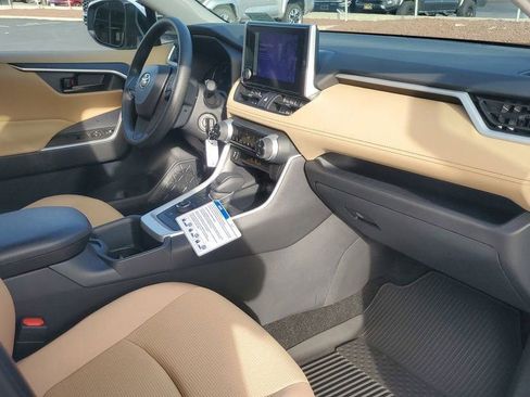 New 2025 Toyota RAV4 LE image 33