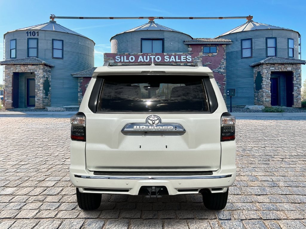 Used 2023 Toyota 4Runner Limited AWD/4WD image 4