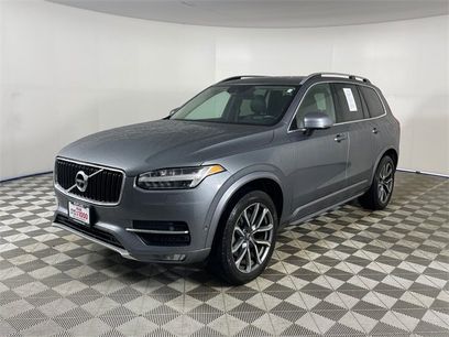 Used 2017 Volvo XC90 T6 Momentum w/ Vision Package