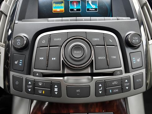 Used 2013 Buick LaCrosse Leather w/ Driver Confidence Package image 34