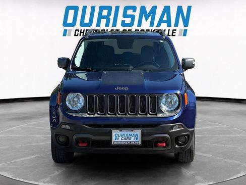 Used 2017 Jeep Renegade Trailhawk w/ Premium Trailhawk Package AWD/4WD image 8
