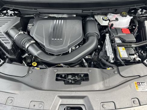 New 2026 GMC Acadia AT4 w/ Luxury Package AWD/4WD image 27