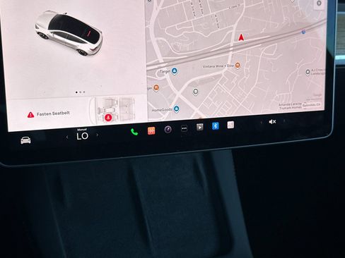 Used 2023 Tesla Model Y Long Range AWD/4WD image 22