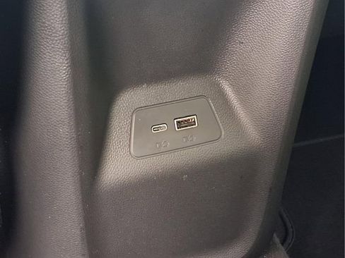 Certified 2025 Buick Envision Preferred AWD/4WD image 20