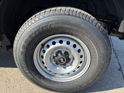 New 2025 Ford Bronco 4-Door image 14