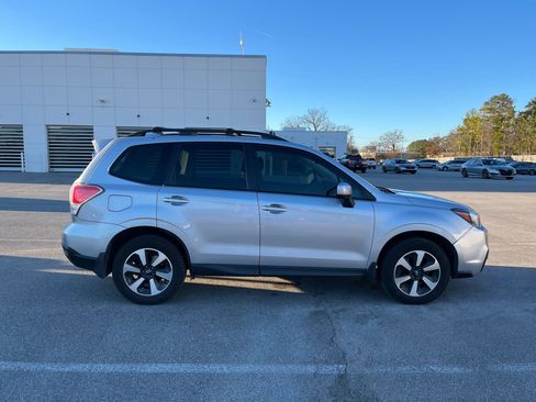 Used 2018 Subaru Forester 2.5i Premium w/ Protection Package #3A image 5