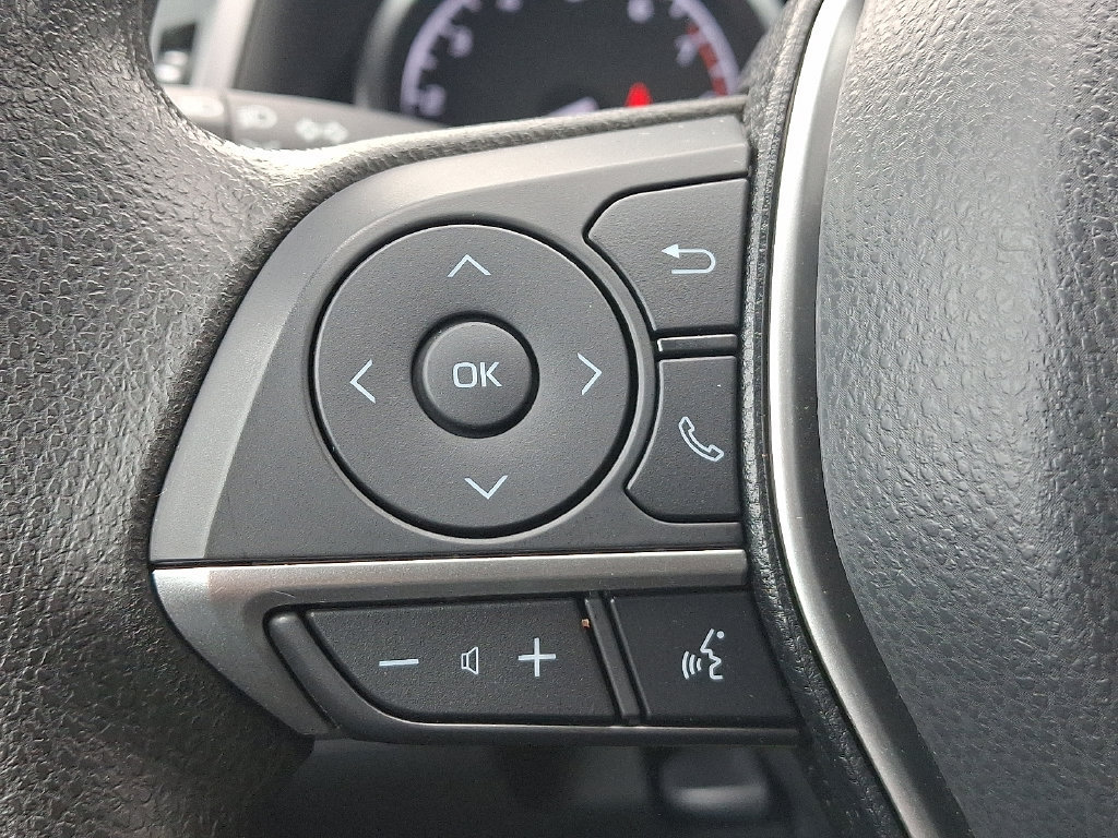 Certified 2024 Toyota Camry LE FWD image 21
