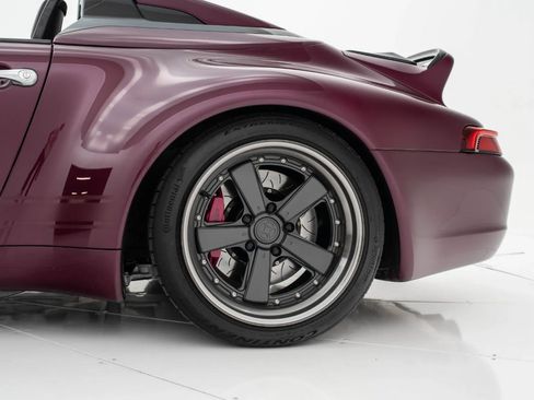 Used 1997 Porsche 911 Carrera RWD image 49
