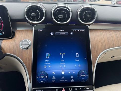 Used 2022 Mercedes-Benz C 300 4MATIC Sedan image 33