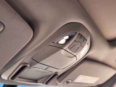 Used 2024 Chrysler Pacifica Limited w/ Trailer Tow Group image 32