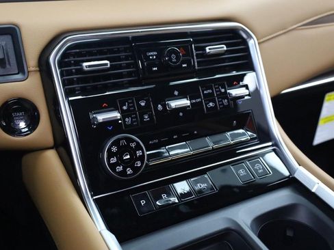 New 2026 Nissan Armada Platinum Reserve AWD/4WD image 15