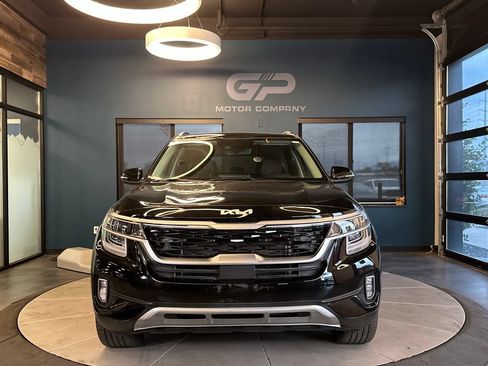 Used 2023 Kia Seltos SX AWD/4WD image 8