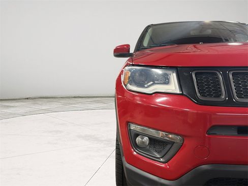 Used 2019 Jeep Compass High Altitude image 9