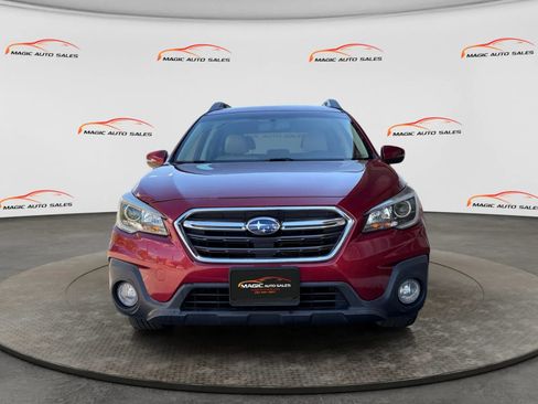 Used 2018 Subaru Outback 2.5i Limited AWD/4WD image 3