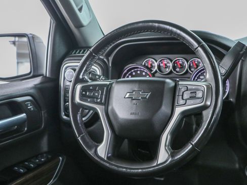 Used 2021 Chevrolet Silverado 1500 LT Trail Boss w/ Bed Protection Package AWD/4WD image 13