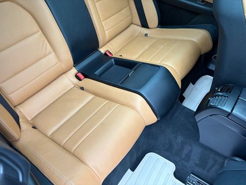 Used 2016 Mercedes-Benz E 550 Coupe w/ Premium 2 Package image 40