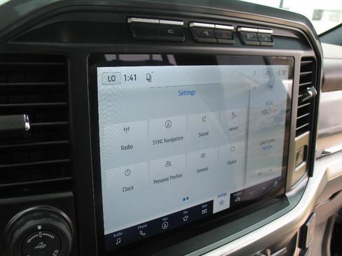 Used 2022 Ford F150 Lariat AWD/4WD image 49