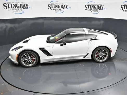 Used 2018 Chevrolet Corvette Z06 RWD image 21