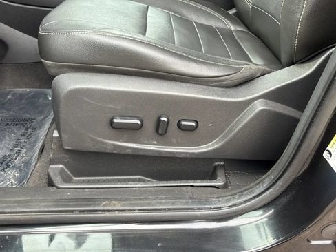 Used 2014 Ford Escape SE w/ Equipment Group 201A FWD image 18