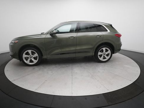 Used 2025 Audi Q5 Premium Plus w/ Premium Plus image 7