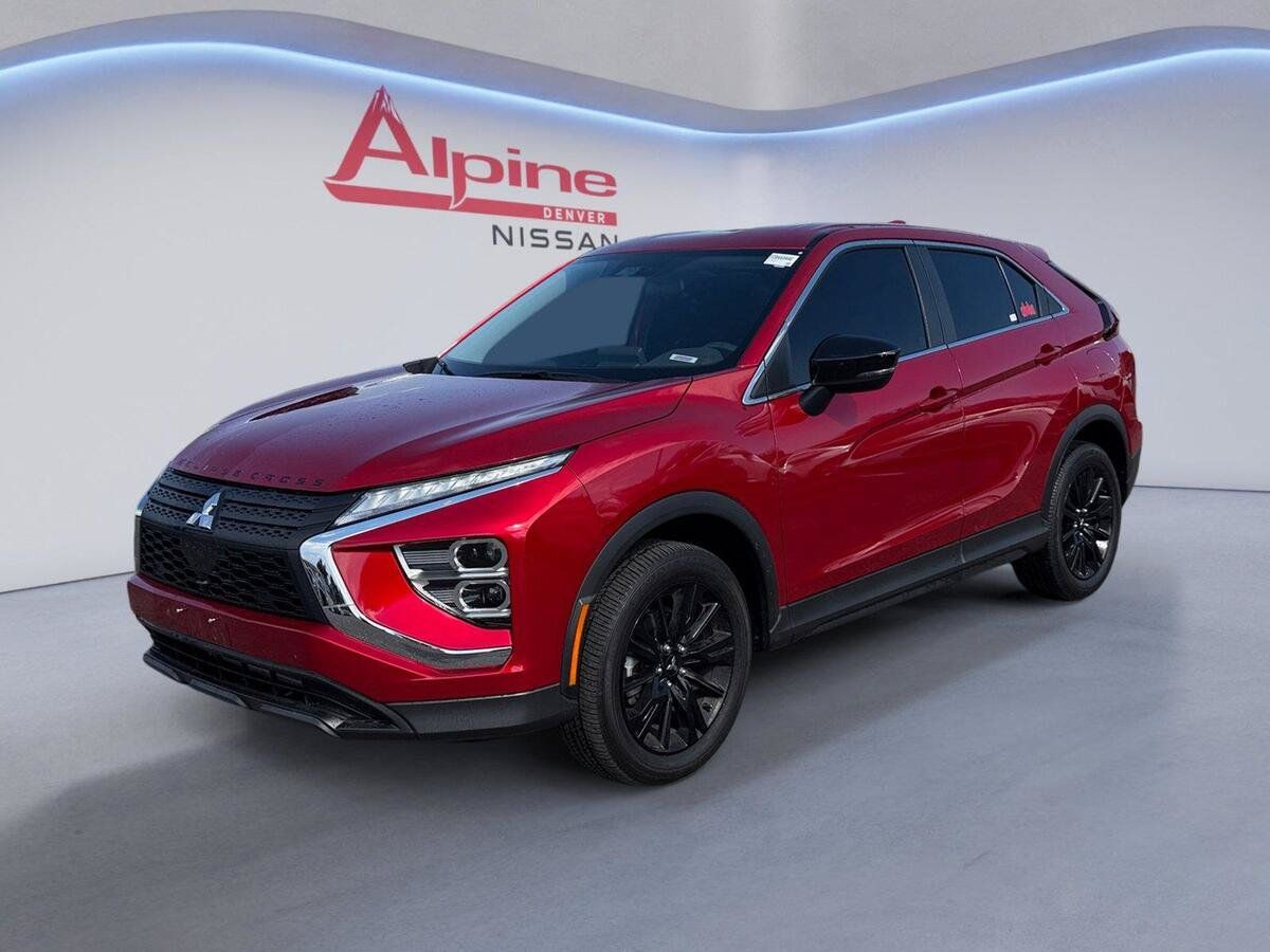 Used 2024 Mitsubishi Eclipse Cross LE AWD/4WD image 1
