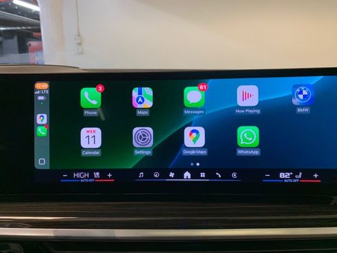 Used 2024 BMW X7 M60i image 32