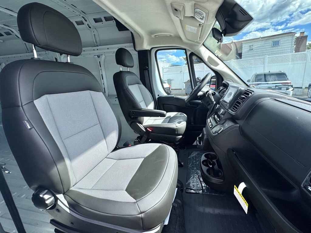 Used 2025 RAM ProMaster 3500 FWD image 20