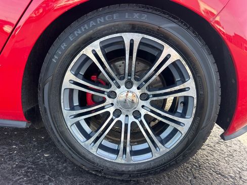 Used 2016 Volkswagen GTI S FWD image 40
