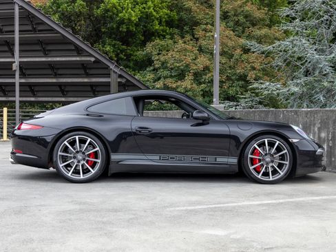 Used 2013 Porsche 911 Carrera S RWD image 12