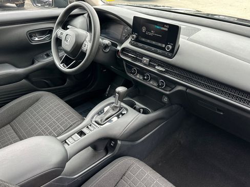 Used 2024 Honda HR-V LX image 19